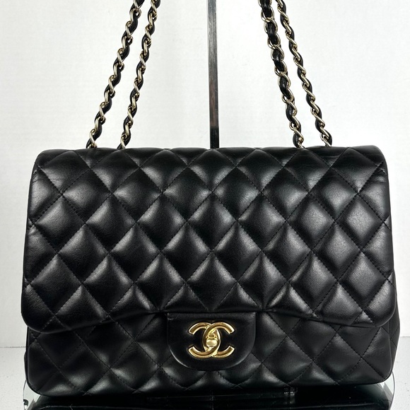 CHANEL JUMBO CC Matelasse 30 Classic Flap
Bag Leather BK GHW - Picture 1 of 16